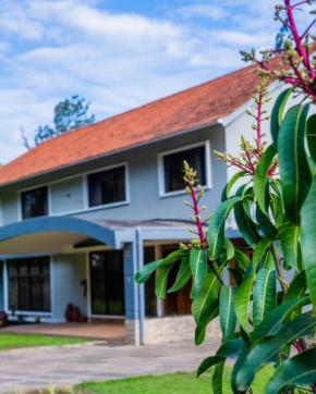 Homely Escape (nyumbani palace )